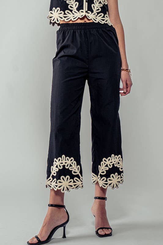 Interlaced Floral Pants in Black and Beige