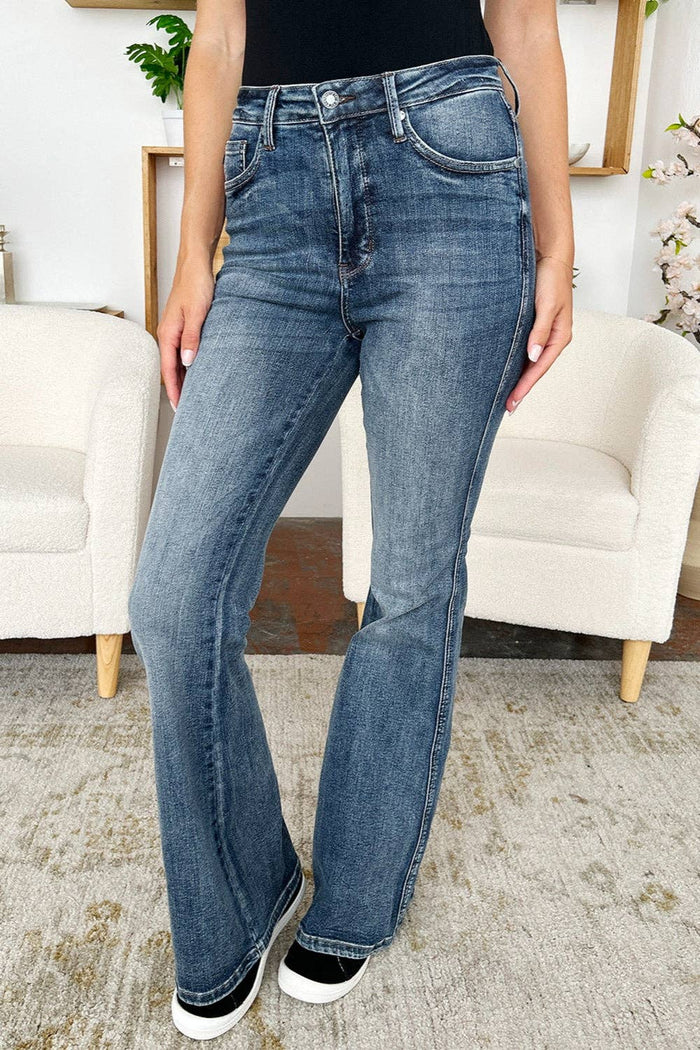 Judy Blue High Waist Flare Jeans in Dark Wash