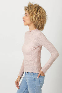 Lettuce Edge Textured Knit Top in Milky Rose