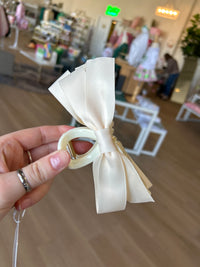 Bow Hair Clip in Cream