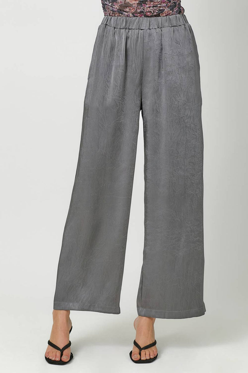 Crinkle Satin Pull-On Pants in Charcoal