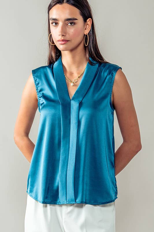 Glimmer Sleeveless Blouse in Teal