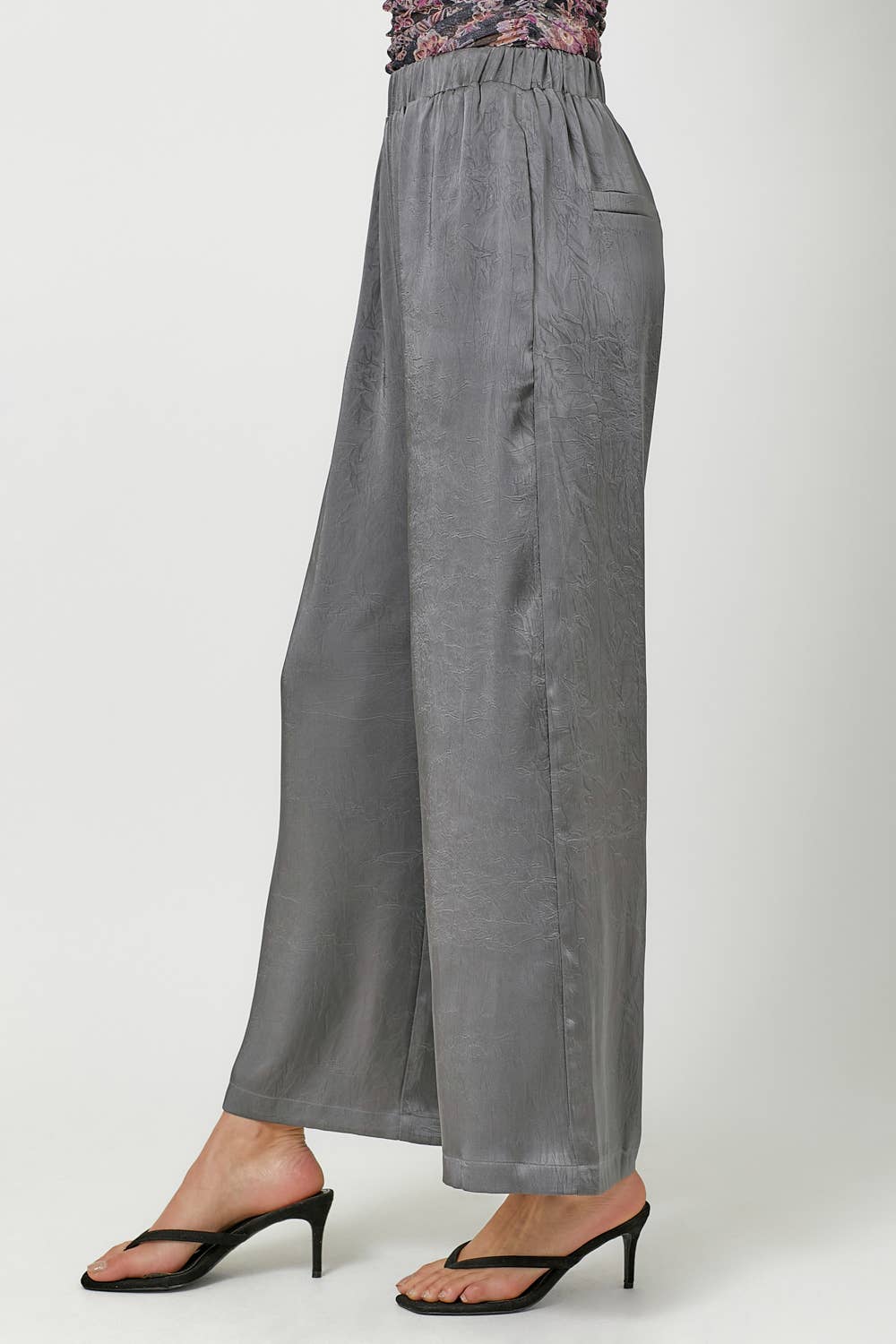 Crinkle Satin Pull-On Pants in Charcoal