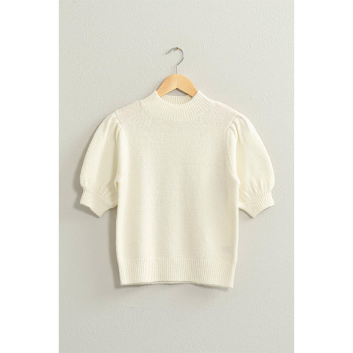 Short Sleeve Sweater With Puff Sleeve in Cream