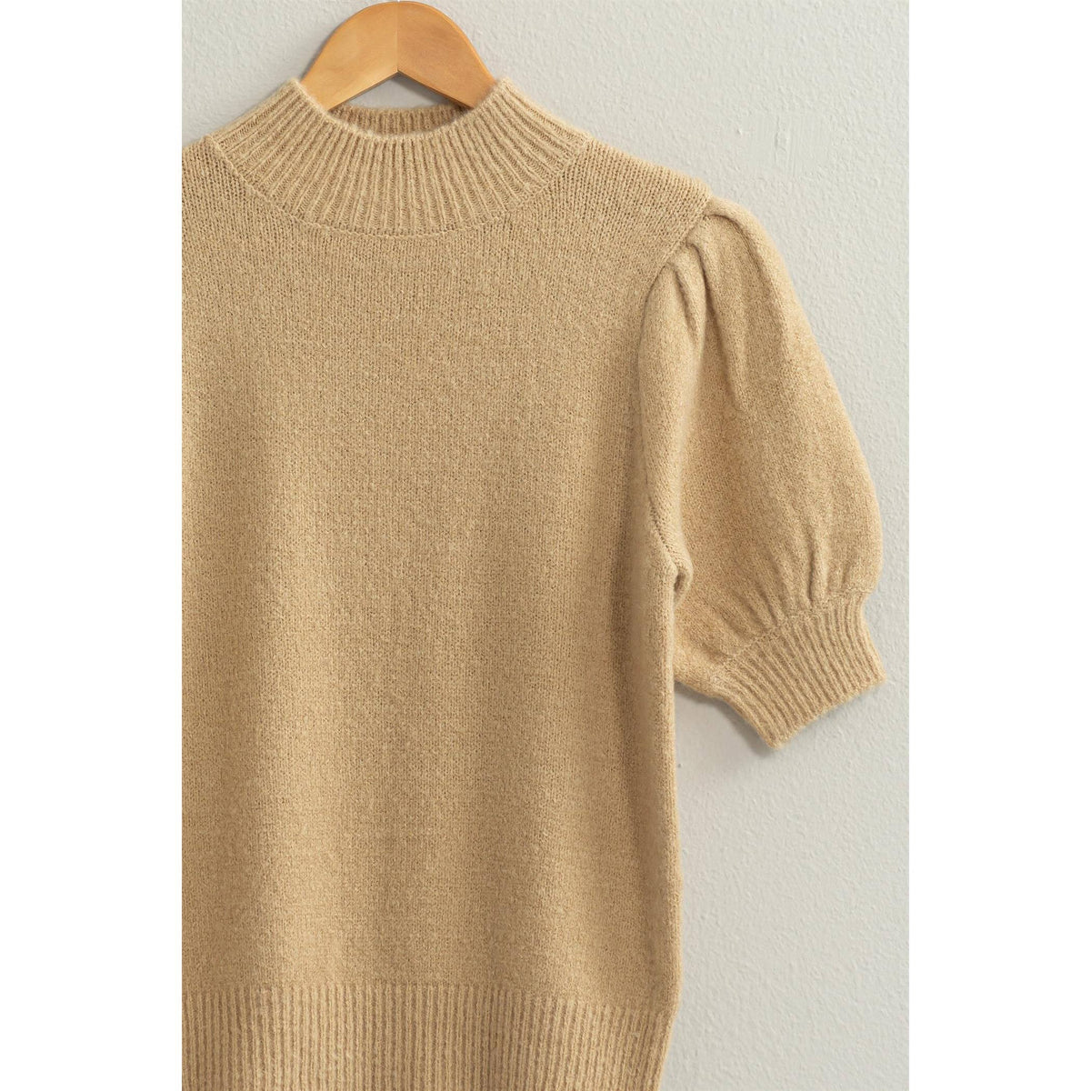 Short Sleeve Sweater With Puff Sleeves in Taupe